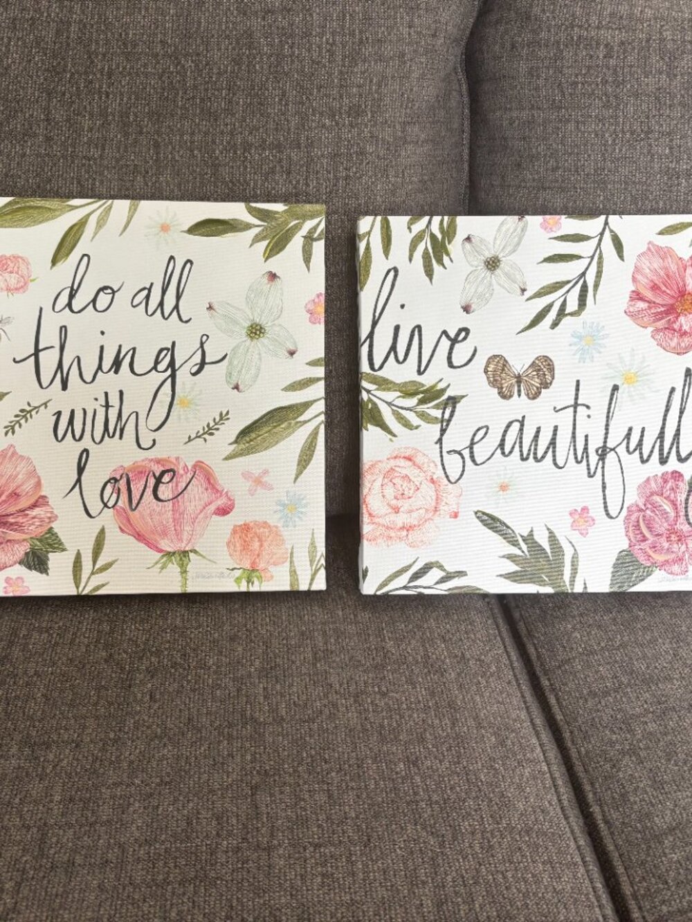 Wall Canvas (set of 2)
